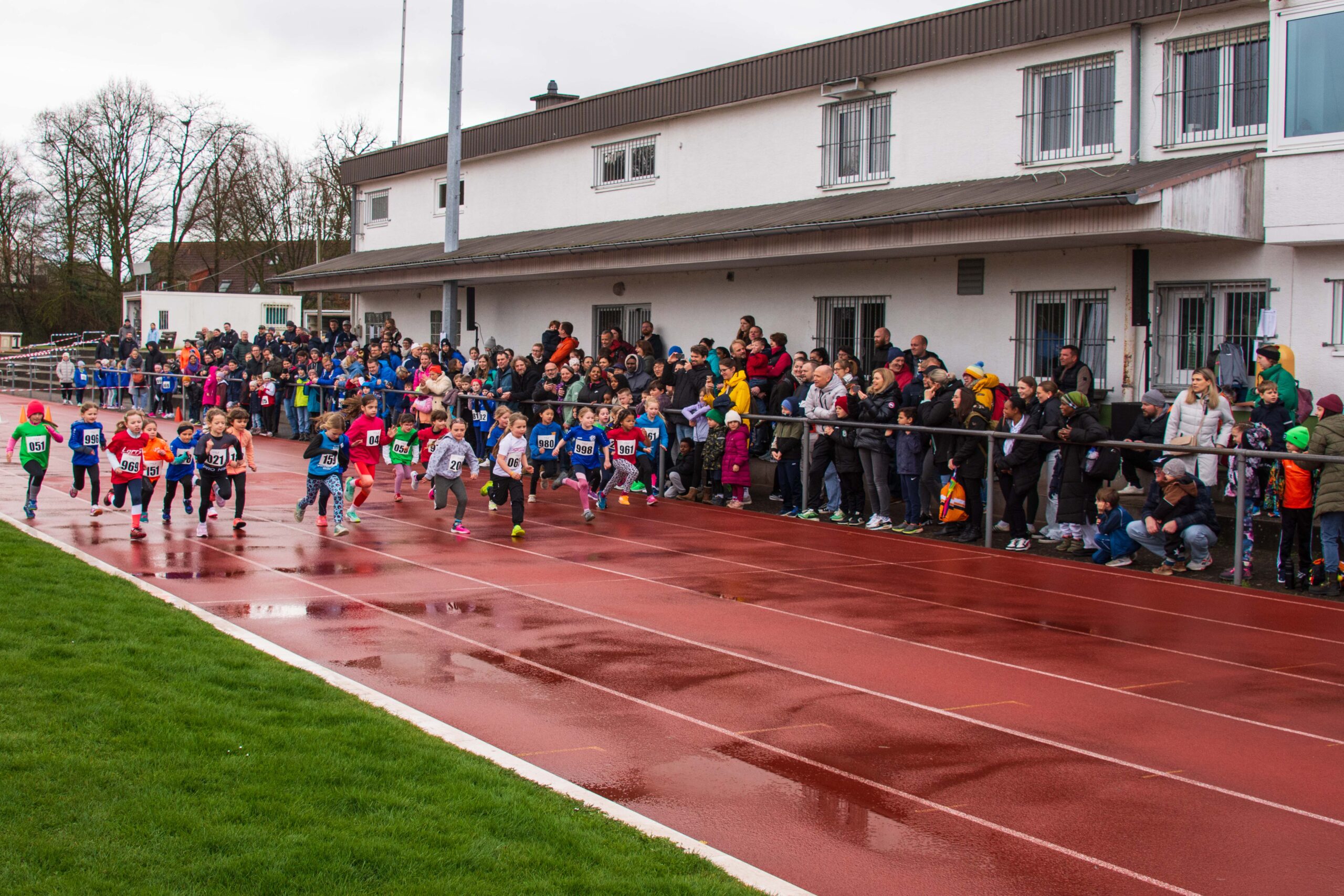 Titelbild - OVAG Stadioncross